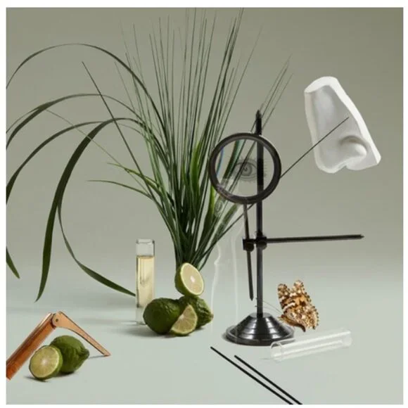 PENHALIGON'S Portraits The Inimitable EDP Warm Fresh-Sample 1.5ml,0.05oz-NEW - Picture 5 of 13